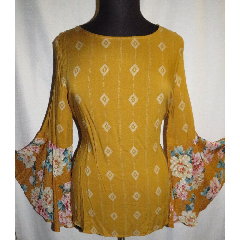 Mustard Geo Print Floral Challis Bell Sleeve Boho Blouse Plus Size 1X 14-16 - Picture 4 of 14